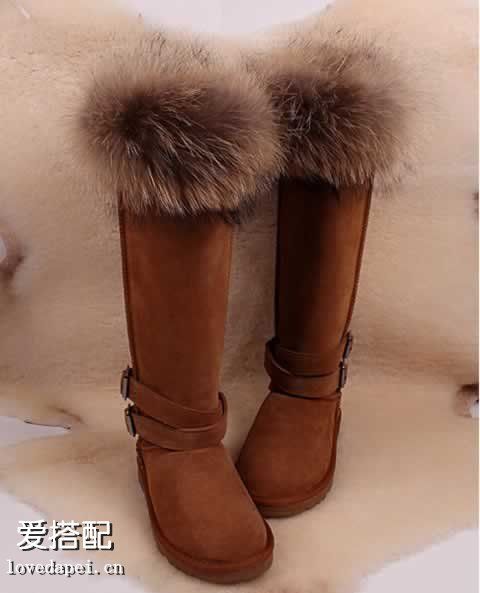 暖暖的雪地靴搭配